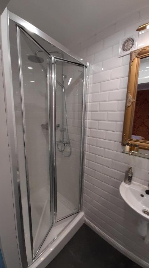 Bosdam Budget Rooms Беверен Екстериор снимка