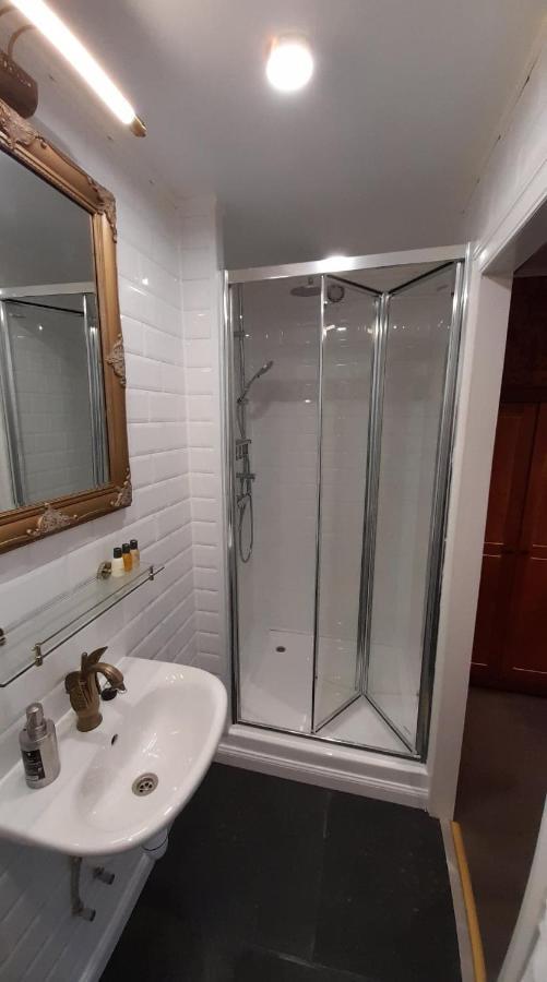 Bosdam Budget Rooms Беверен Екстериор снимка